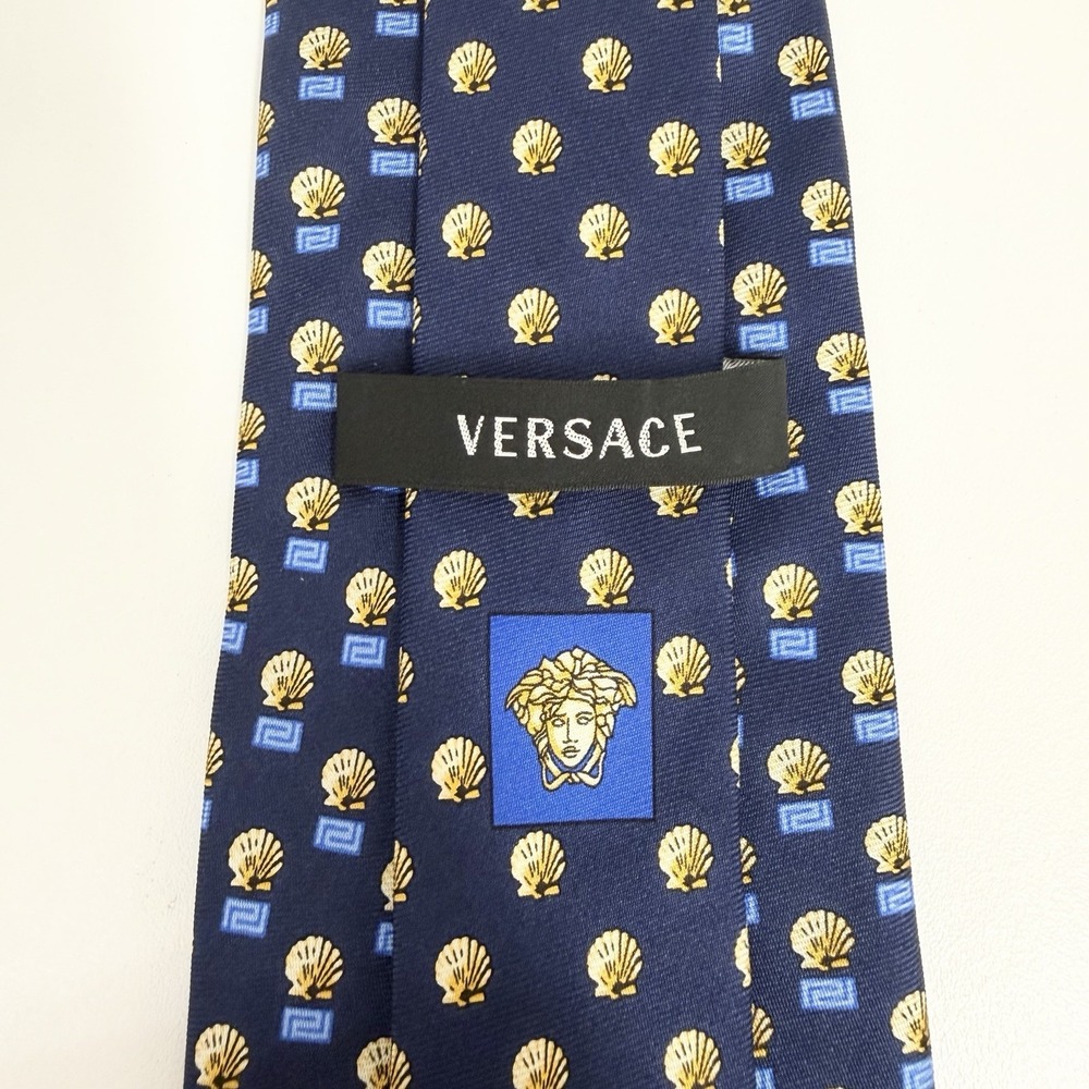Versace Men's Recent Tie Greek Key Shells Navy/Khaki Silk 3.5" (W) x 59" (L) euc